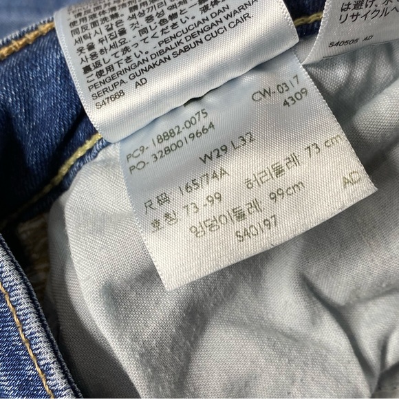 LEVI’S 721 High Rise Skinny Jeans - Picture 5 of 6